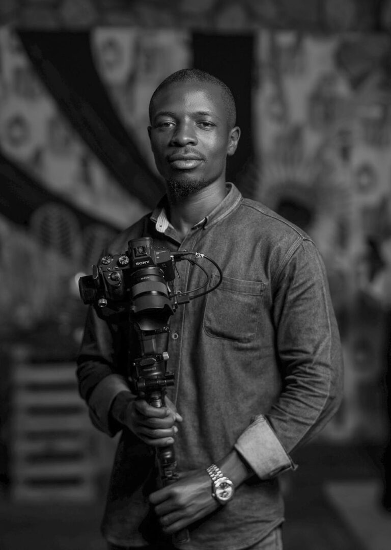 2025 Tech Trends Web Mobile Cloud AI UIUX for Growth